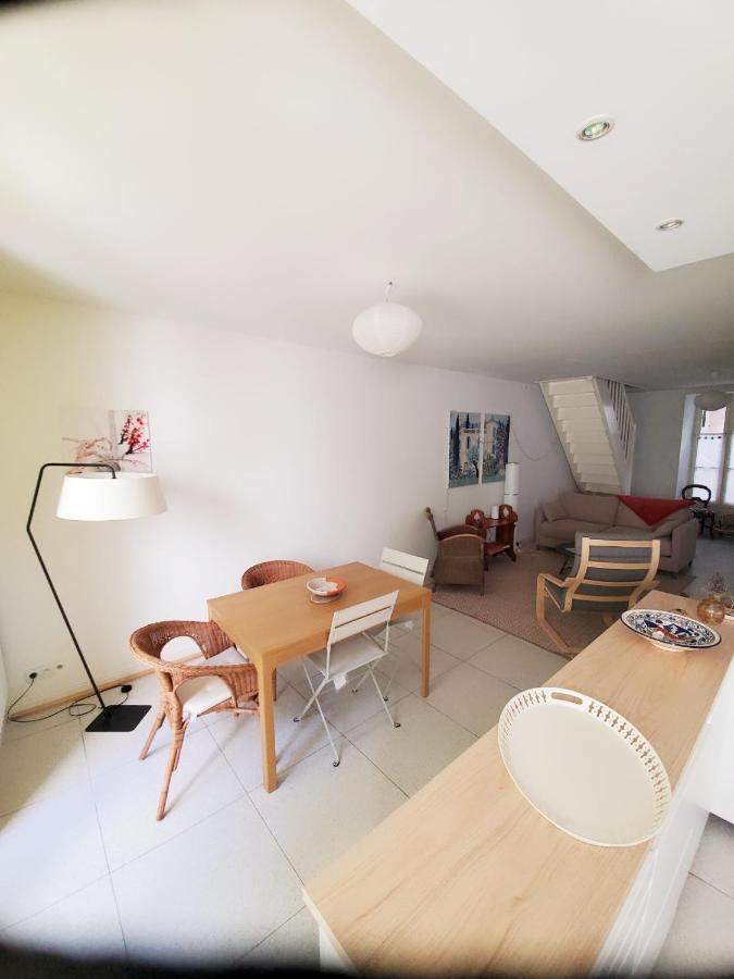 La Maison De Ville 76M2 Avec Terrasse De 22M2 ラ・ロシェル エクステリア 写真