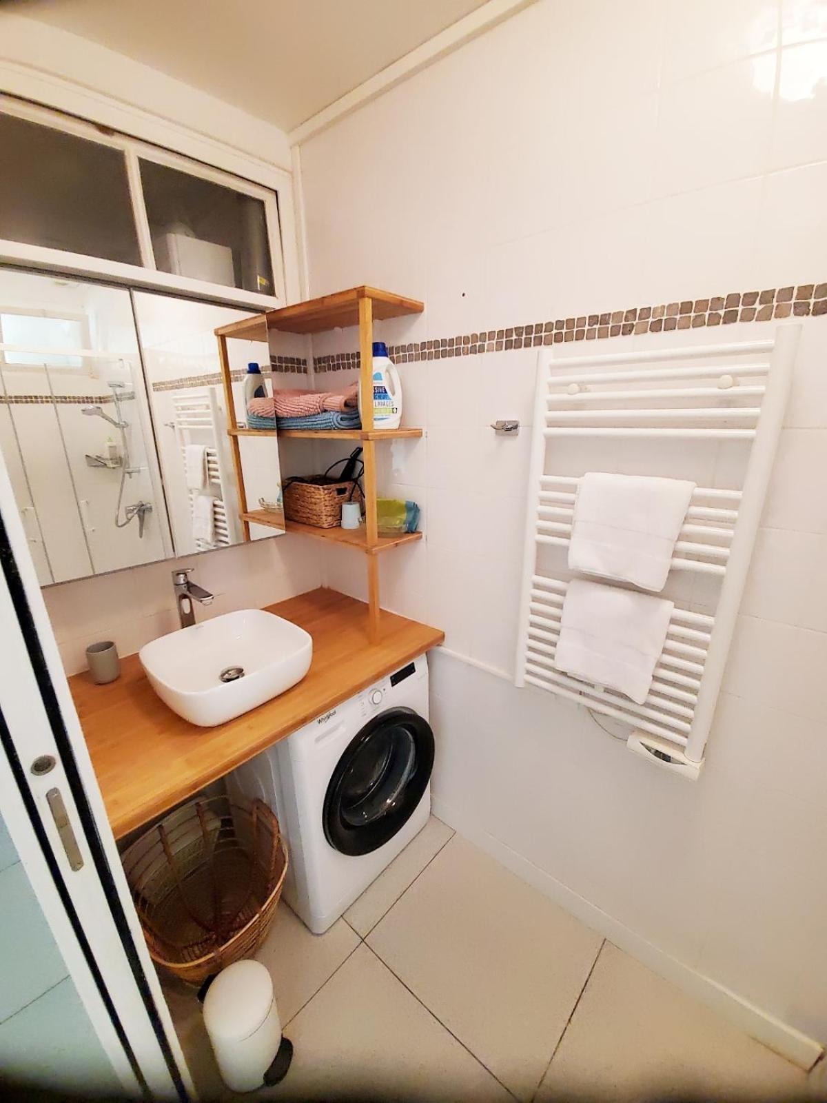 La Maison De Ville 76M2 Avec Terrasse De 22M2 ラ・ロシェル エクステリア 写真